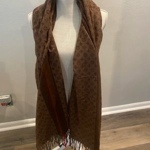 Fashion trendy! Tan & Brown Scarf